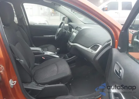 2011 Dodge Journey Mainstreet z USA, uszkodzony, nr VIN 3D4PH1FG1BT512084